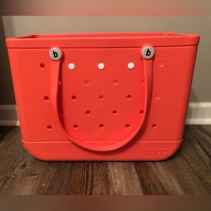 NWT Large Bogg Bag-Coral
